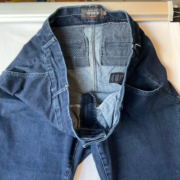 Torrid Premium Women Soft Denim Slim Ankle Skinny Jeans size 20 R, Blue - Picture 9 of 12